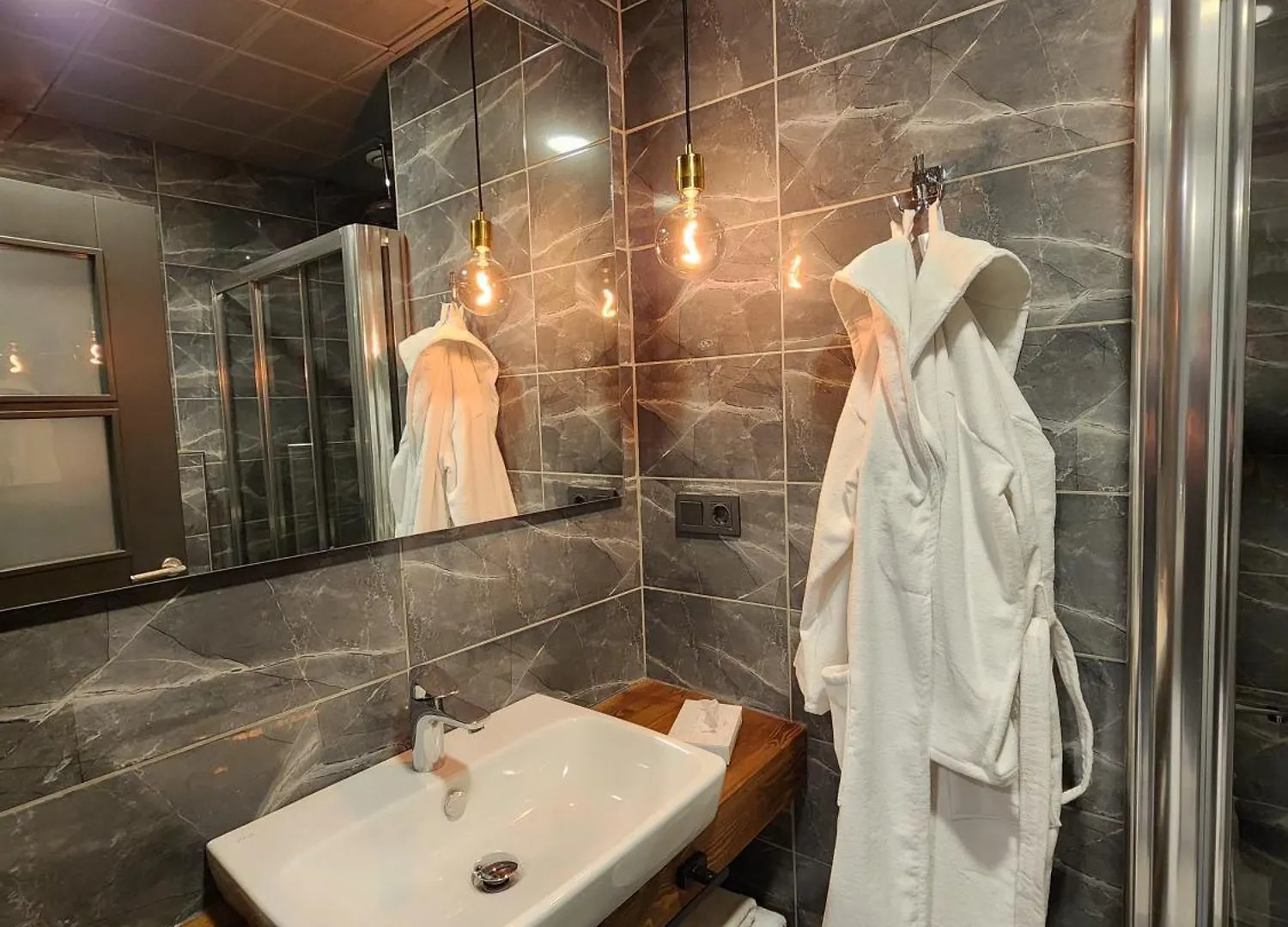 Taksim Landhouse Hotel Istanbul 4*,